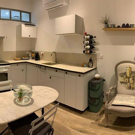 Jolie Appartement En Plein Centre Du Village Les Arcs-sur-Argens Kültér fotó