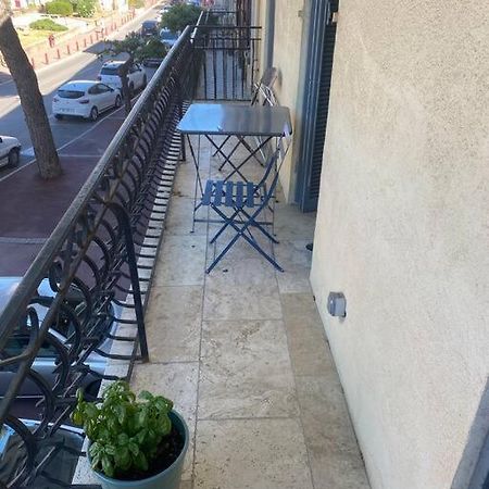 Jolie Appartement En Plein Centre Du Village Les Arcs-sur-Argens Kültér fotó