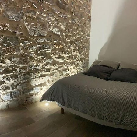 Jolie Appartement En Plein Centre Du Village Les Arcs-sur-Argens Kültér fotó
